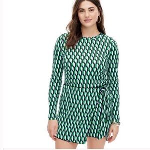 DVF x Target Crewneck Arrow Geo Green Long Sleeve Top and skort